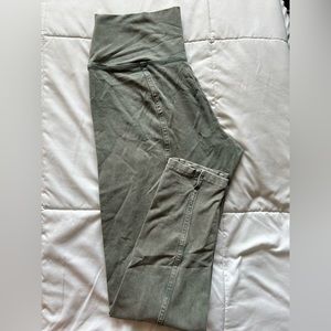 Aerie offline leggings XL 7/8” length grey/olive color